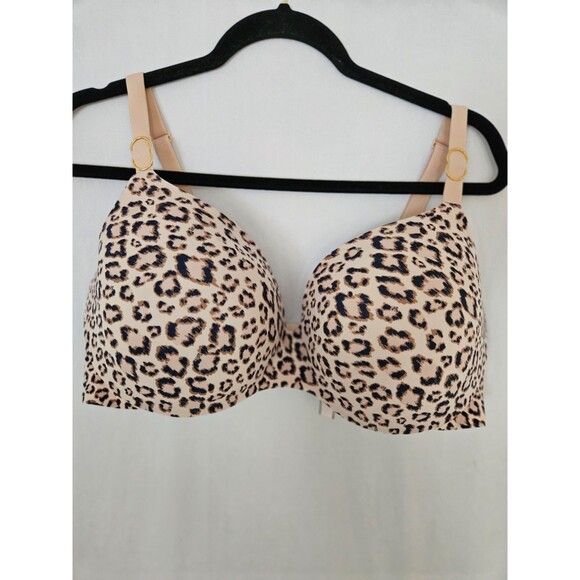 Victoria's Secret Other - Incredible By Victoria’s Secret 38DDD Women Lined Demi Bra Underwired 1-2